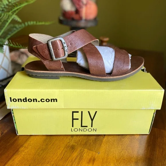EUC Fly London Bian Brown Leather Sandals - Picture 2 of 8